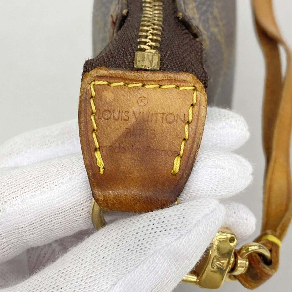 LOUIS VUITTON Brown Monogram Pochette Pouch - Picture 5 of 11